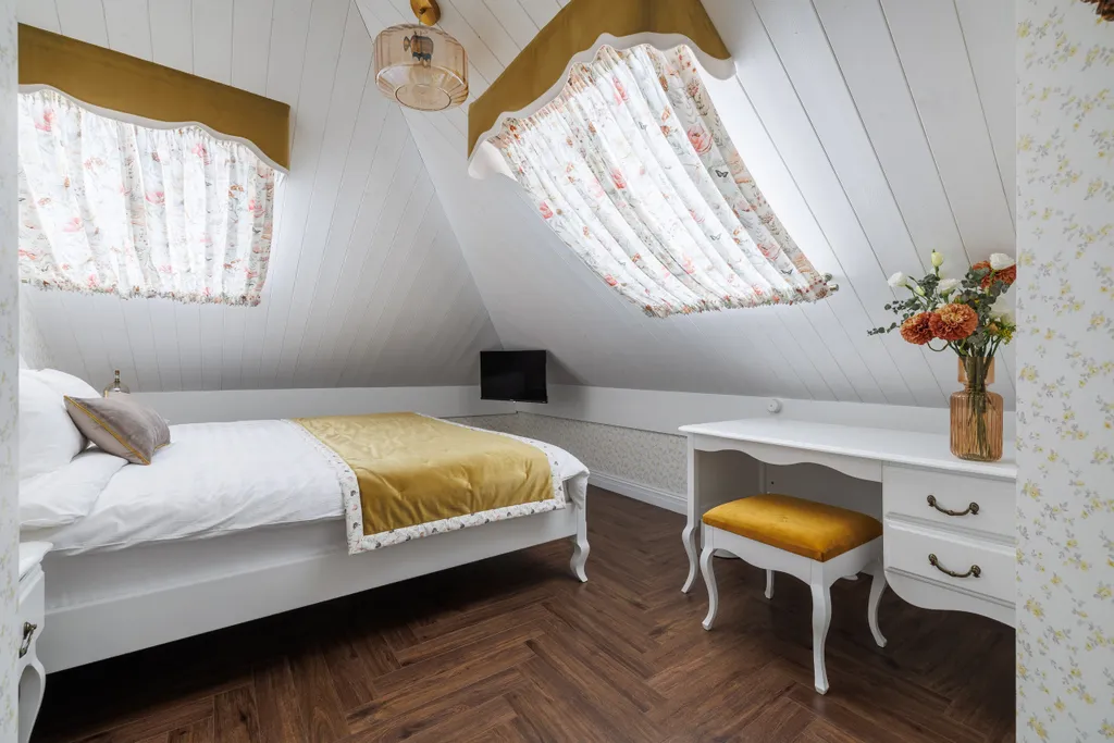 Стандарт мансардный dbl  «Вальс цветов»