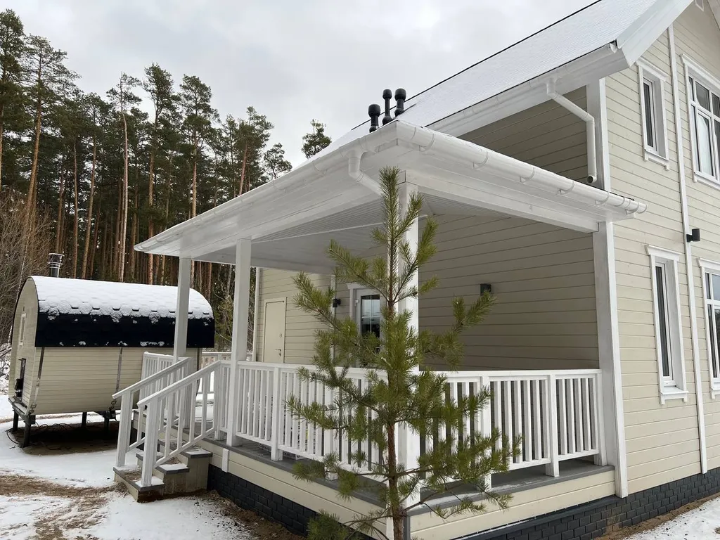 Дом на берегу Волги с баней бочкой