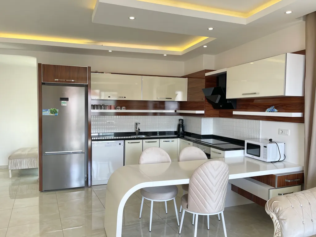 Просторная шикарная квартира в хорошем комплексе