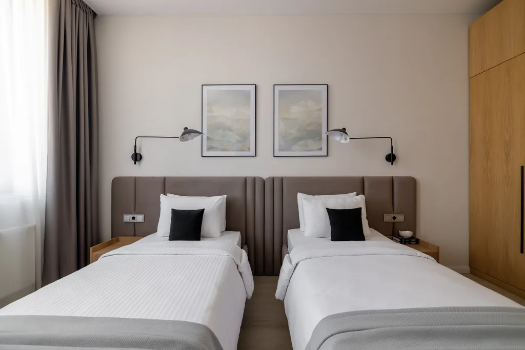 Квартира АПАРТАМЕНТЫ ТРЕХКОМНАТНЫЕ  'ХОУМ СИТИ', для 6 гостей — Москва