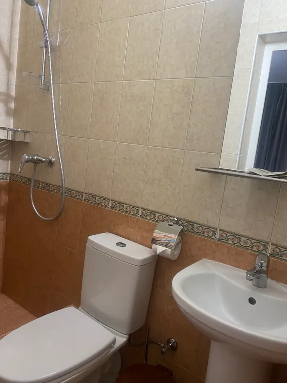 Квартира Трёхместная комната на 2 этаже — Адлер