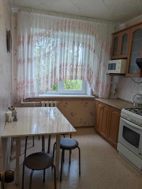 Трёхкомнатная квартира в новом городе — аренда посуточно в Набережные Челны