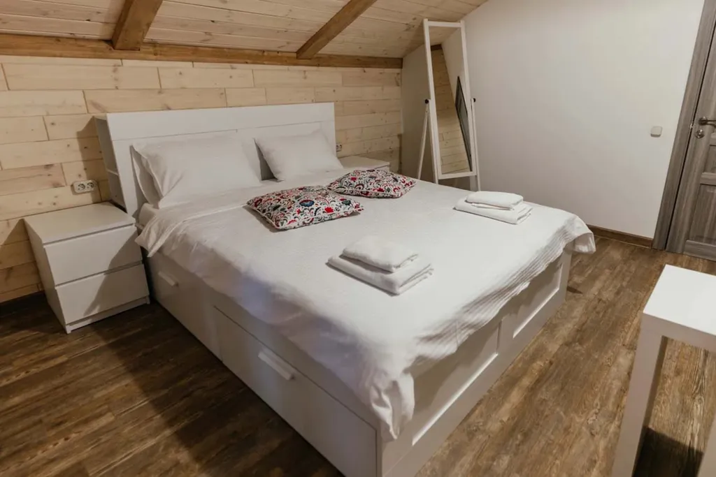 4-комнатный Дом