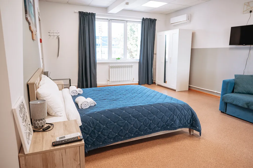 Квартира с личной БЕСПЛАТНОЙ парковкой и мангальной зоной в центре!