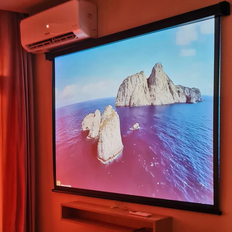 Комфорт и вид на море Отдельная спальня Гостиная Кухня Балкон