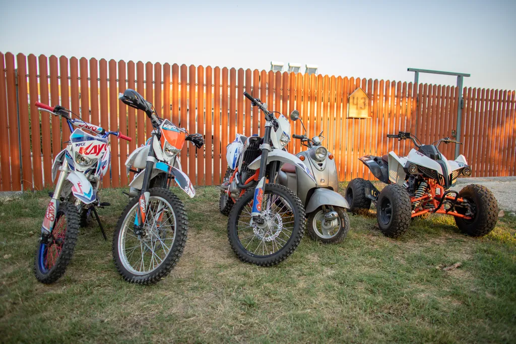 Коттедж Отдельный, уютный дом в 100 метрах от моря — Новоотрадное