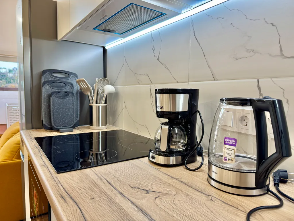 Апартамент с балконом в центре Ялты