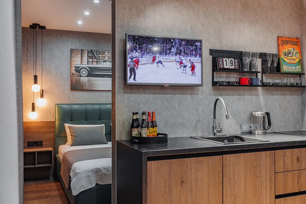 Апартаментs Гараж - холостяцкий люкс в самом центре