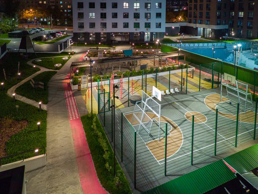 Двухкомнатная видовая квартира на Амурском бульваре