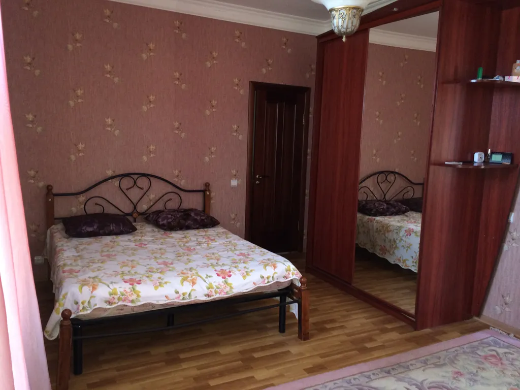 4-комнатный Дом