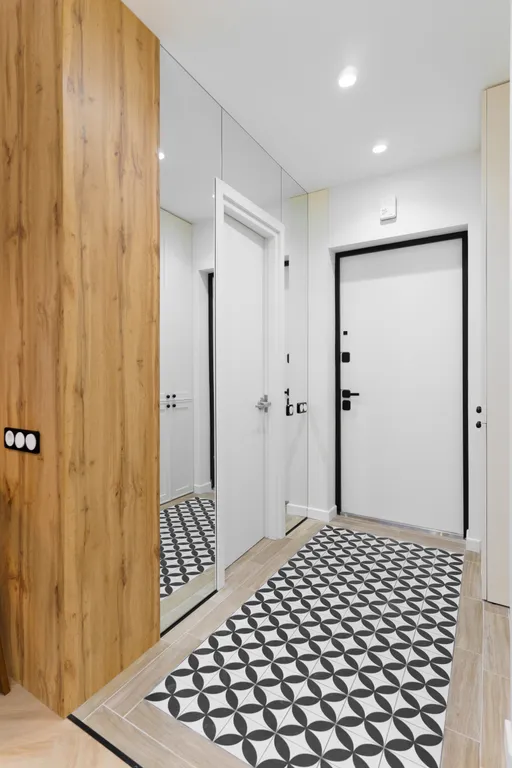 Foris on Lermontov street