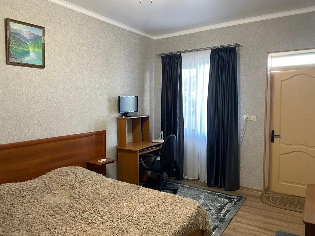 5-комнатный Дом