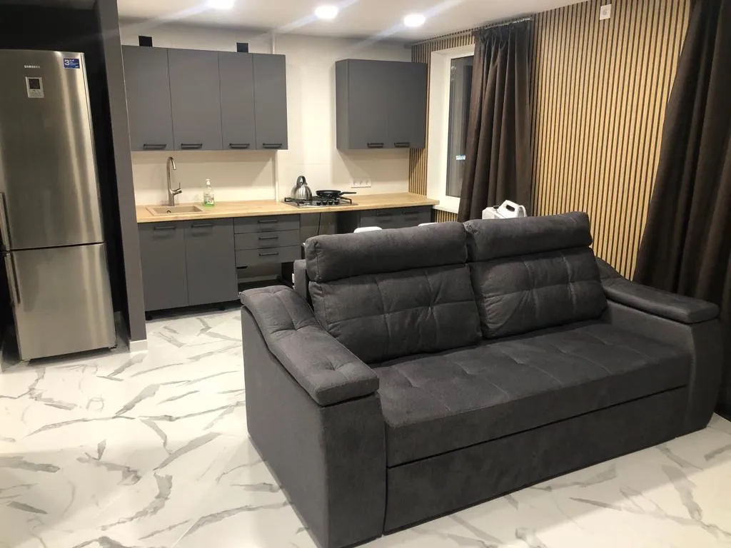 2-комнатная Квартира — аренда посуточно в Волжский