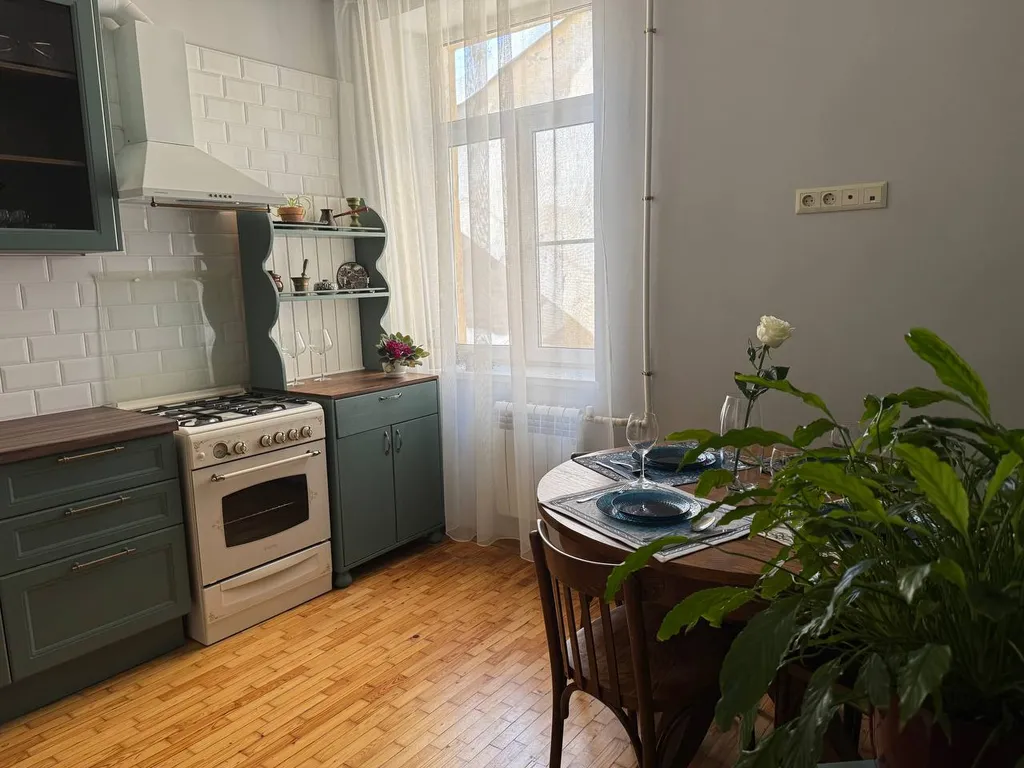 Квартира Просторная 3-комнатная квартира в сердце города — Санкт-Петербург