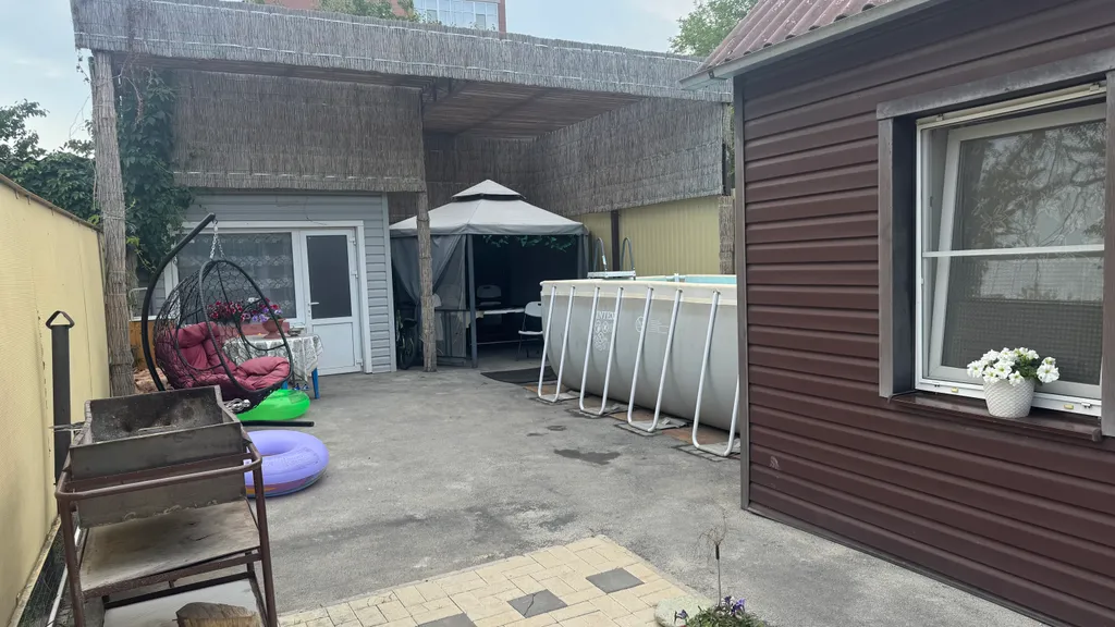 Дом рядом с морем