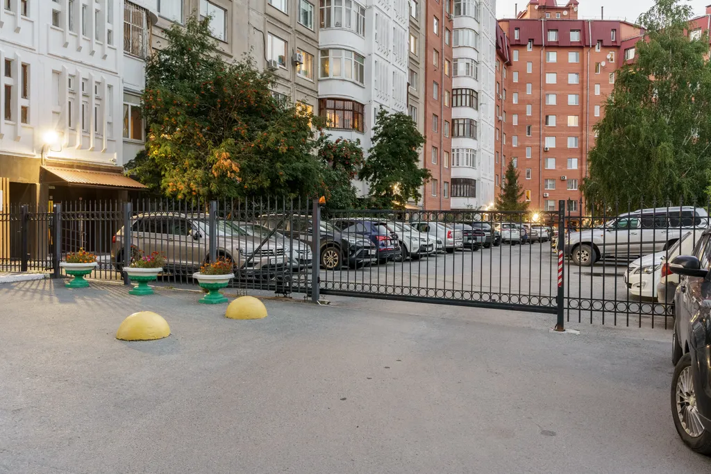 Просторная квартира в центре города с видом на реку