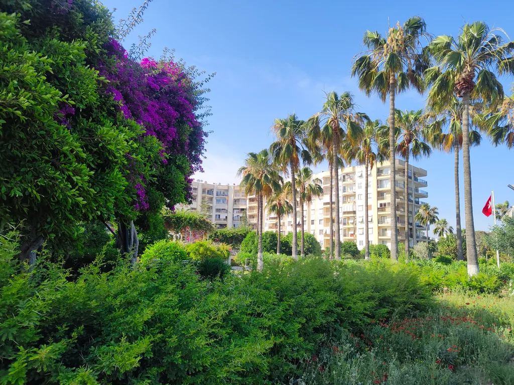 Квартира с видом на море и горы из всех окон