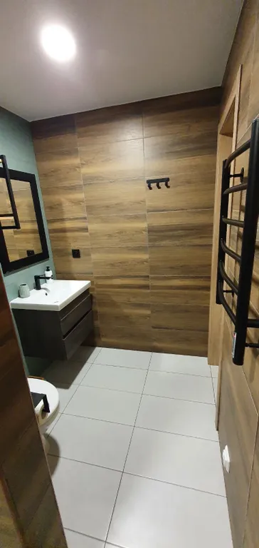 Дом-треугольник в загородном комплексе FoxWay