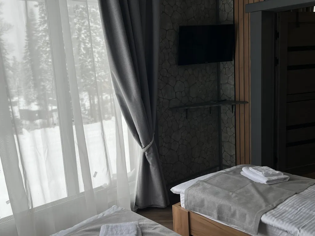 Коттедж Апартаменты с видом на горы — Шерегеш