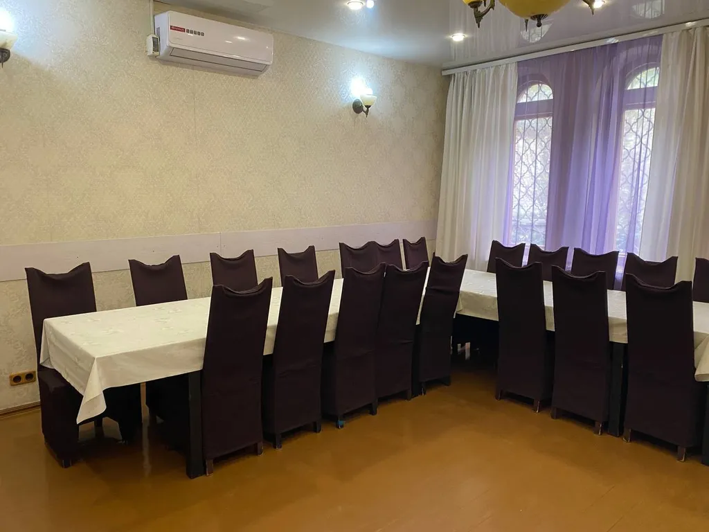 Коттедж с сауной и бассейном