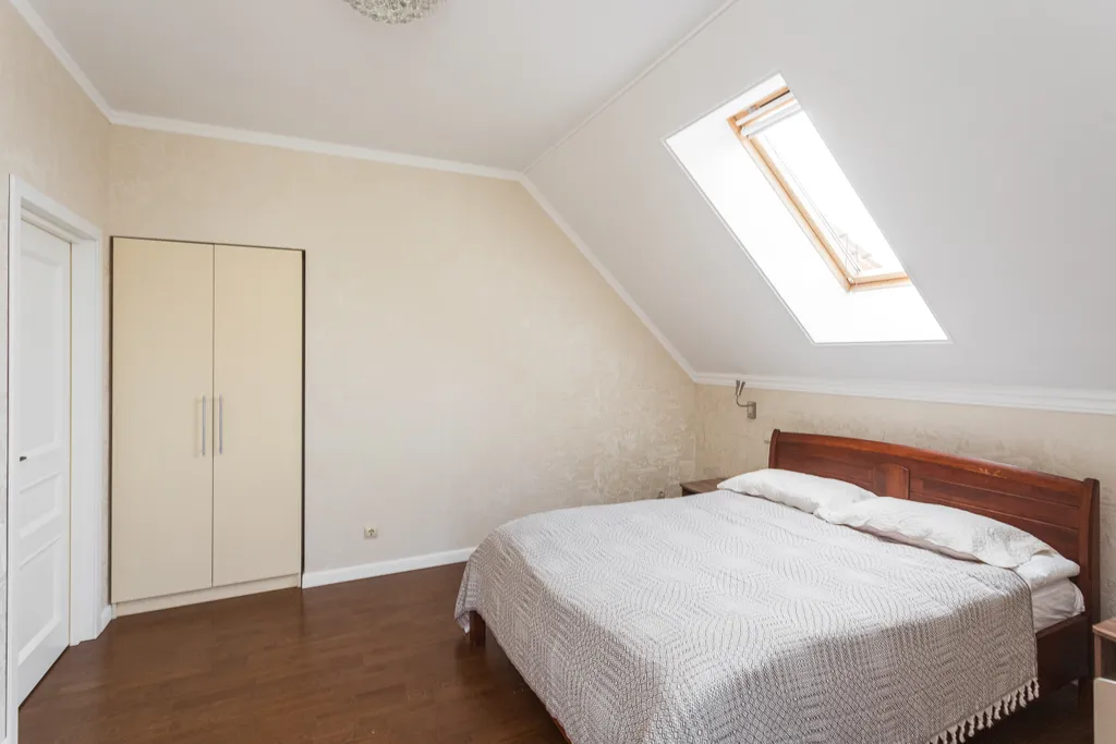 Дом с сауной и теплым бассейном