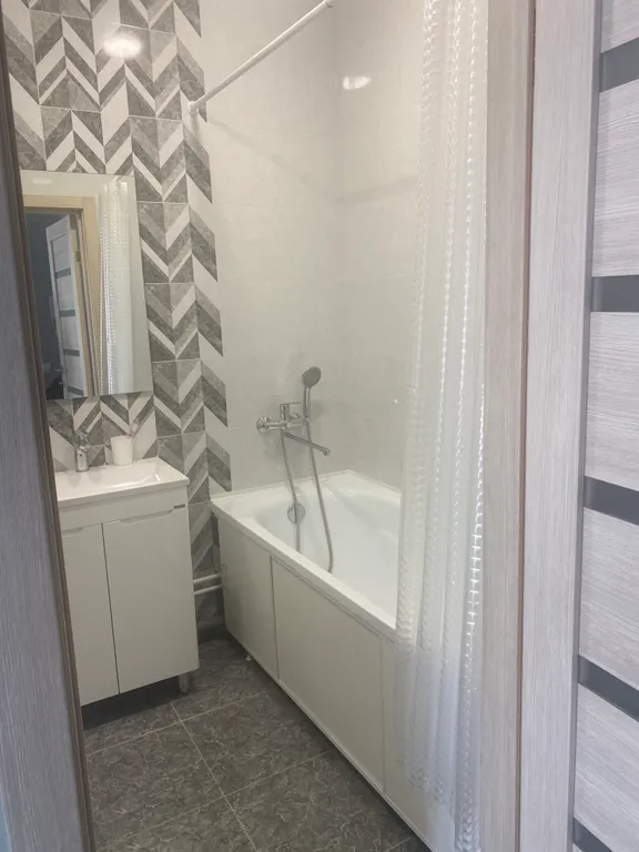 Уютная квартира на набережной с видом на пруд