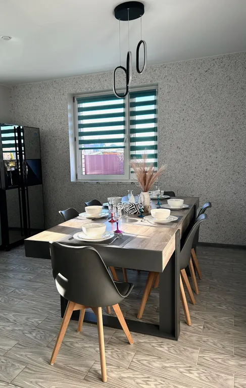 4-комнатный Дом