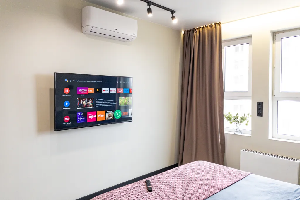 Слоники с видом на море Пик Южный