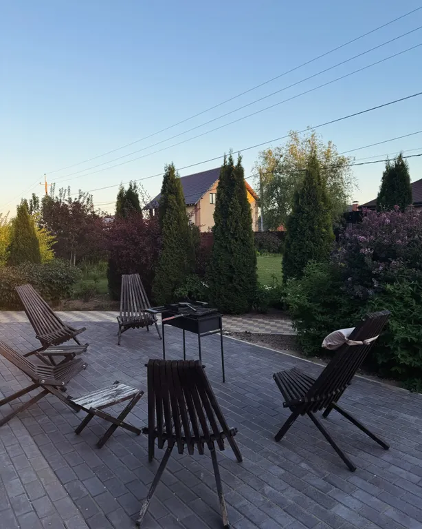 Новый дом с подогреваемым бассейном и сауной