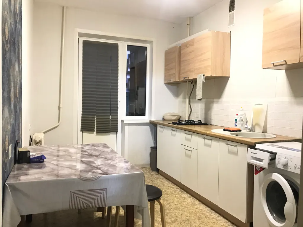 Квартира 2-комнатная Квартира — Элиста