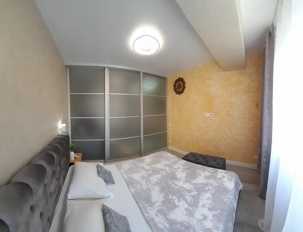 Уютная квартира с балконом в спальном районе