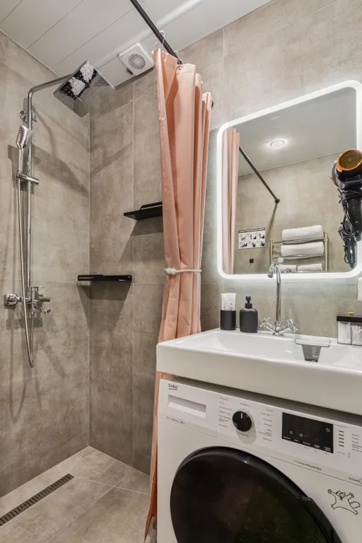 FullHouseApart Дизайнерские апартаменты на вокзальной площади