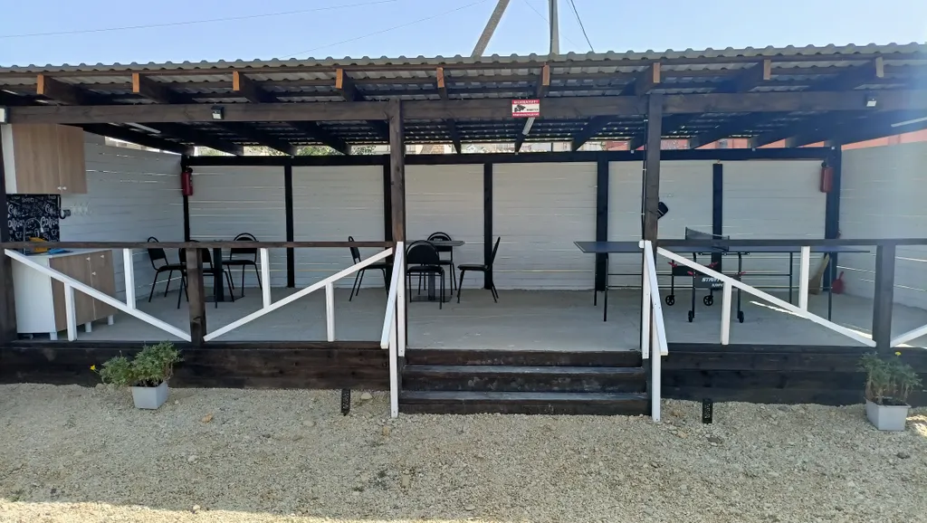 Уютный домик с видом на море