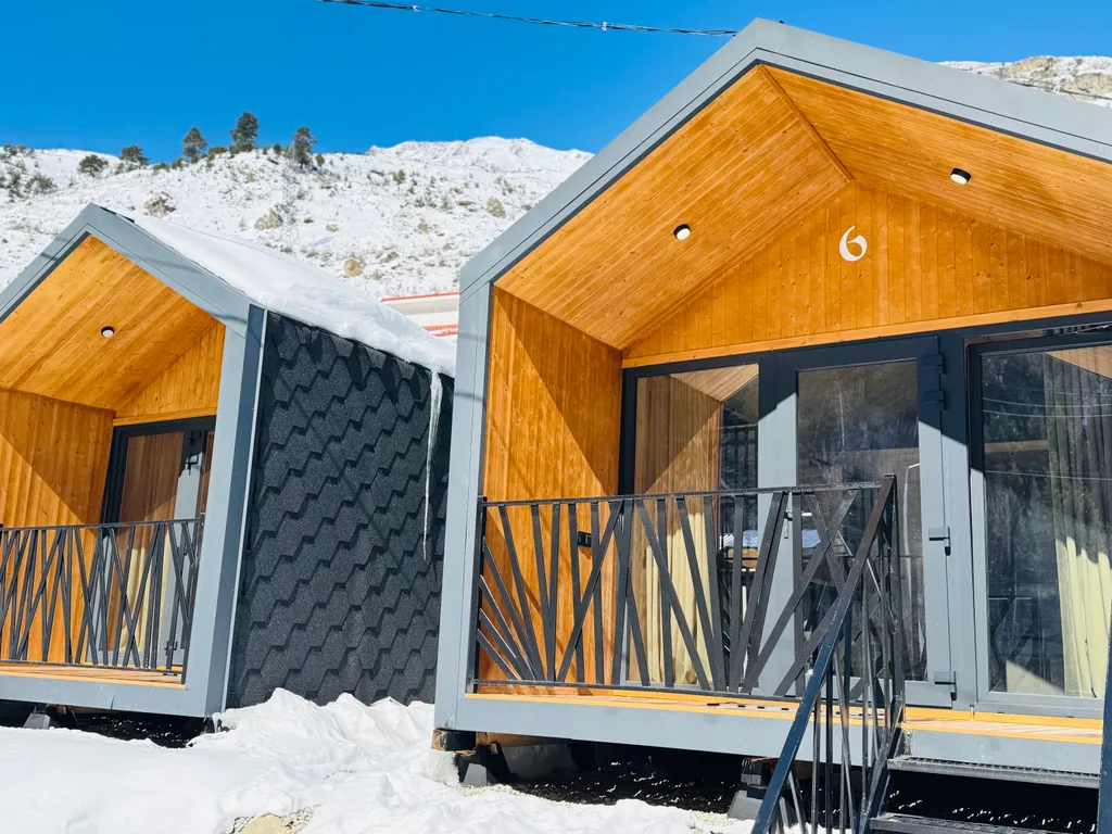 Дом с видом на сказочный лес