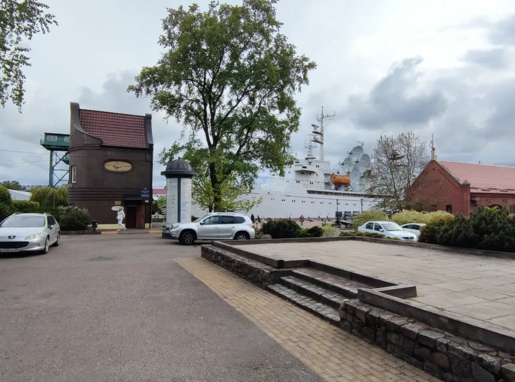 Уютная квартира на набережной Петра Великого