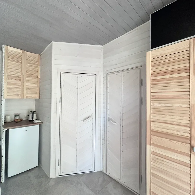 Уникальный дом-баня с собственной террасой