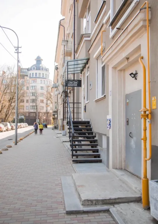 Квартира 3-комнатная Квартира — Калининград