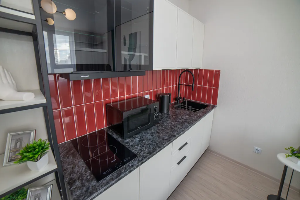 Студия около метро Чкаловская для двоих гостей