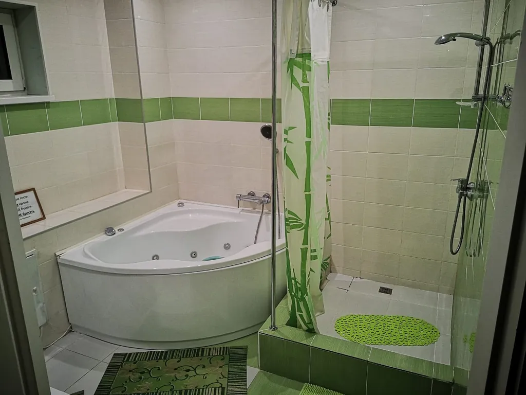 Коттедж с теплым бассейном