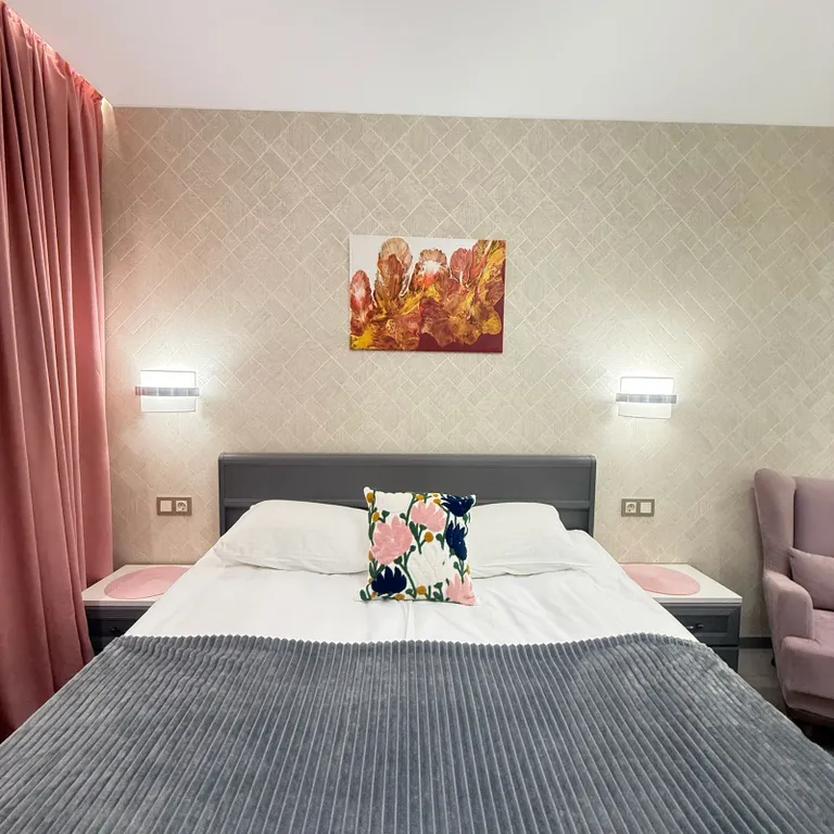 Новая квартира, со стильным интерьером, рядом с канатной дорогой