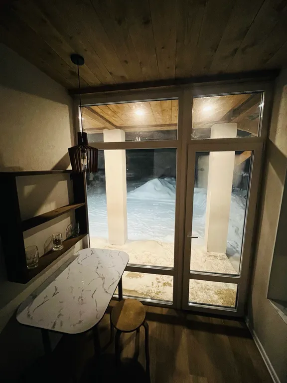 Уютный дом среди гор