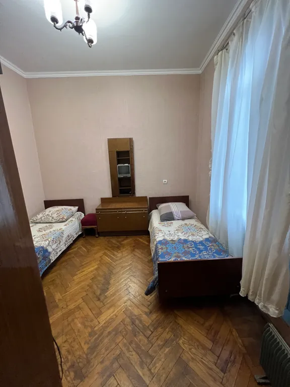 Коттедж Отличный дом — Сухум