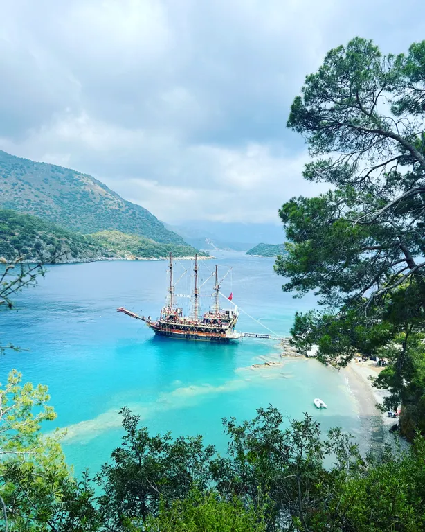 Квартира с бассейном и собственным полисадником