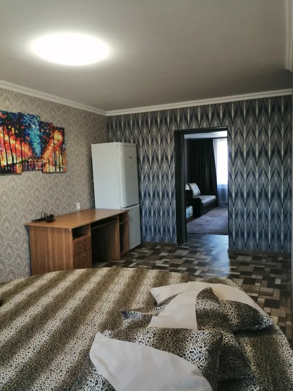 Чистая, просторная 3-комнатная квартира в престижном районе города