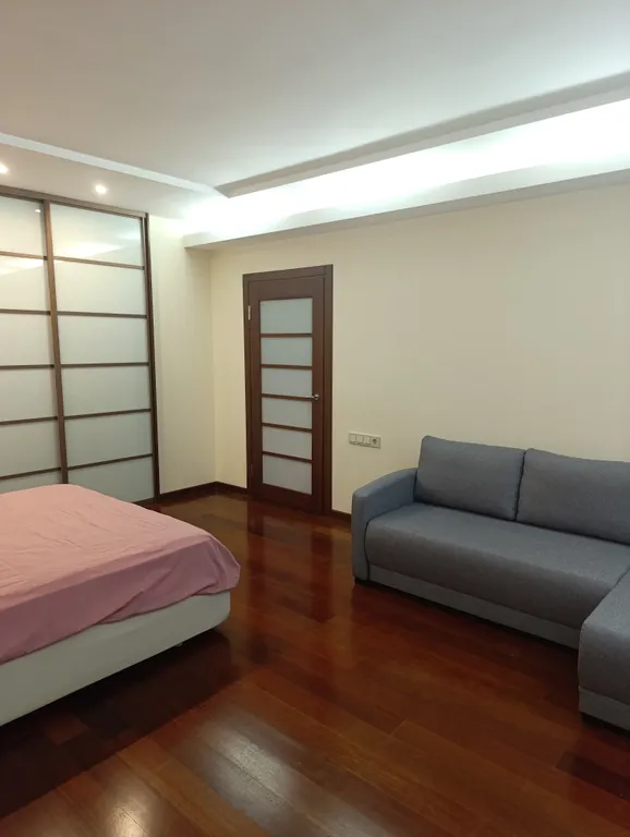 Уютная квартира с огромной террасой