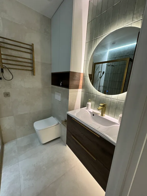 Дизайнерская квартира с бассейном на 13 этаже