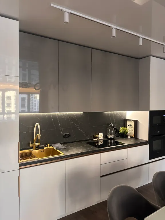 Квартира рядом с Аквапарком и Дворцом Борьбы