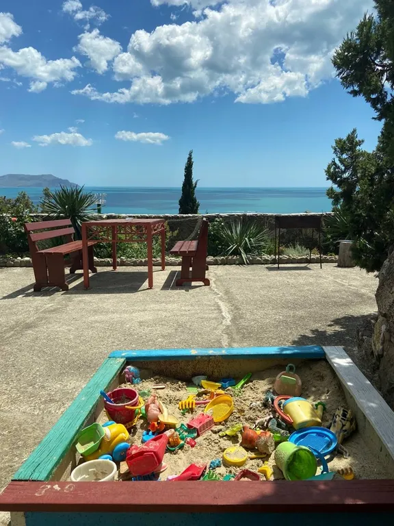 Комфортная двухкомнатная квартира - студия