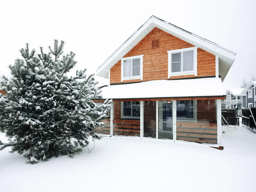 Дом на Горьковском море напротив спортивной базы Море спорта