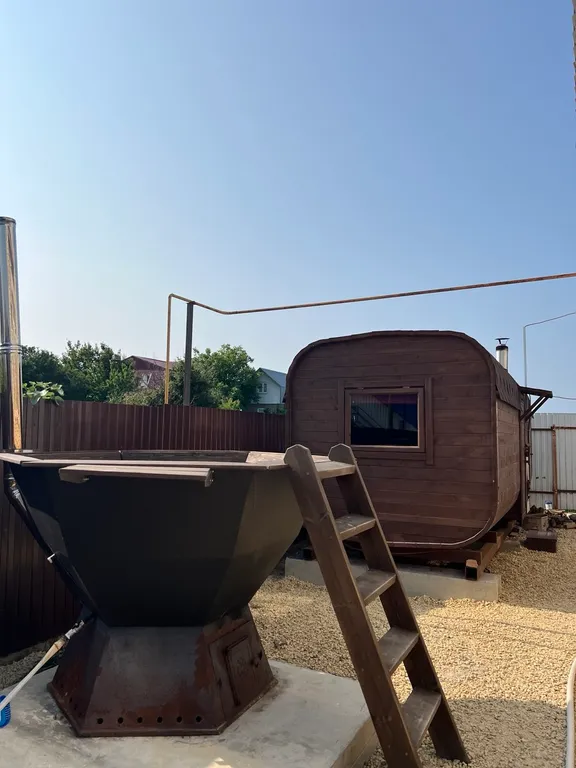 Коттеджи с баней и теплым бассейном